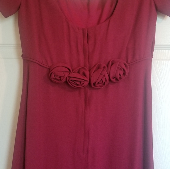 Full length formal dress - Picture 2 of 8